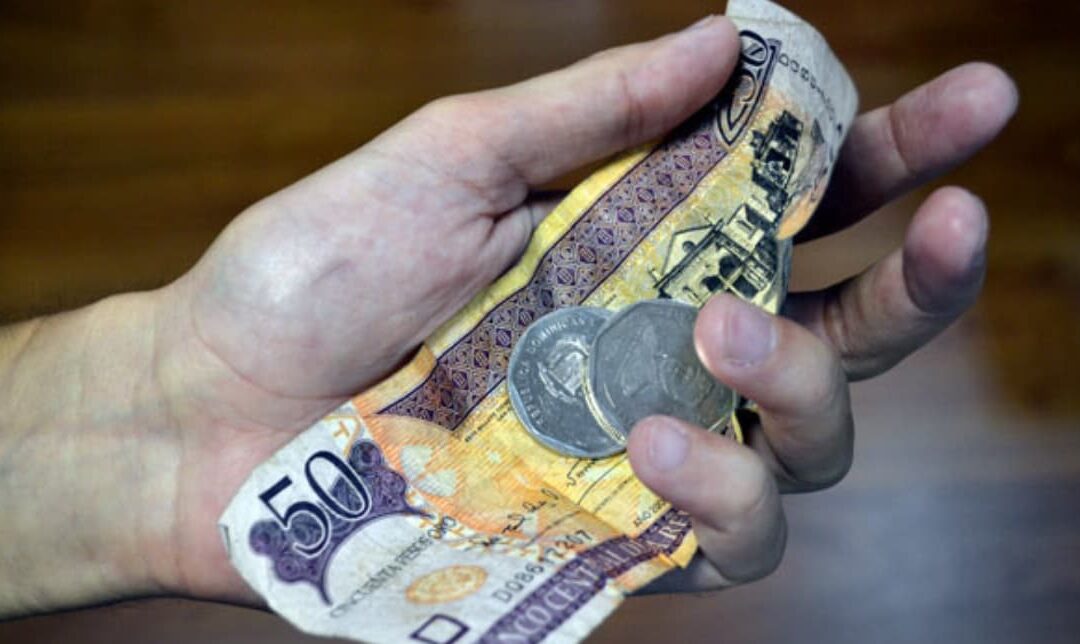 Noticias 8 Propuesta de reforma fiscal debe beneficiar a familias más pobres, asegura el Codue